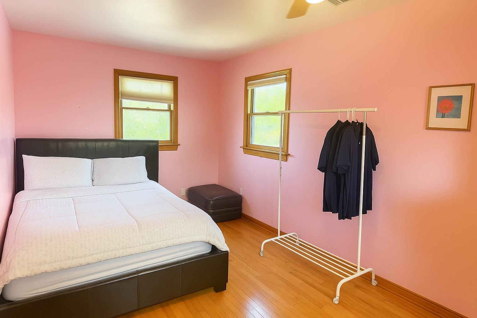 77 Hampton Place, Freeport, NY 11520