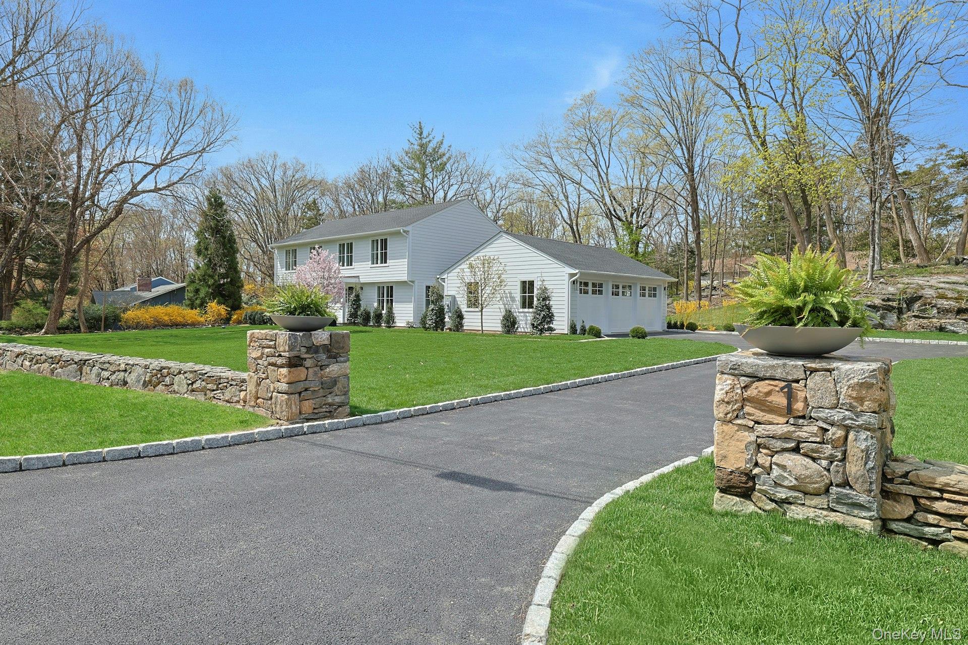 1 Devoe Road, Armonk, NY 10504