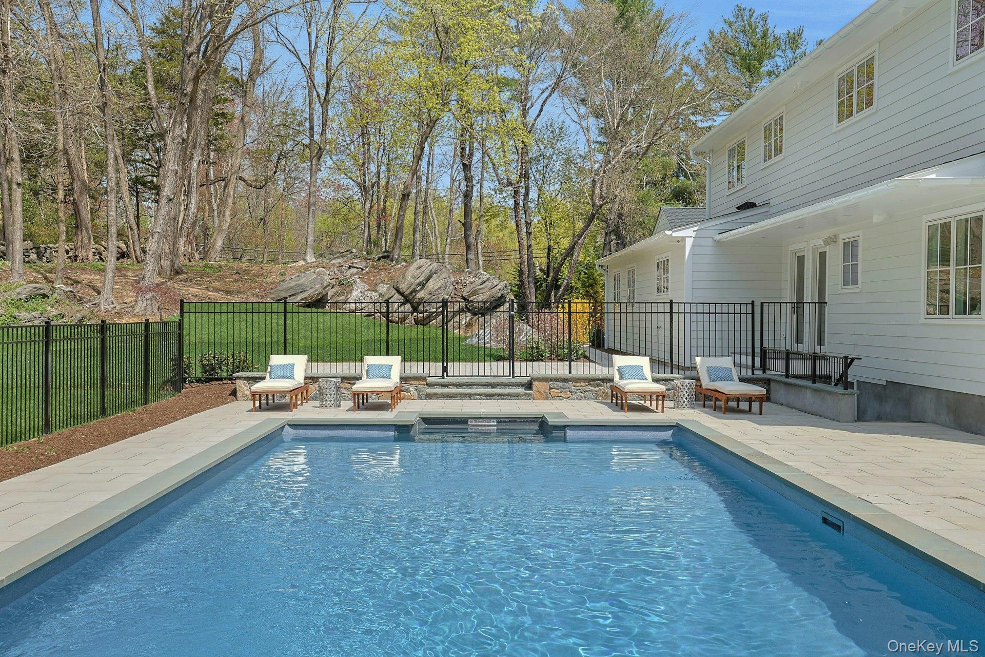 1 Devoe Road, Armonk, NY 10504