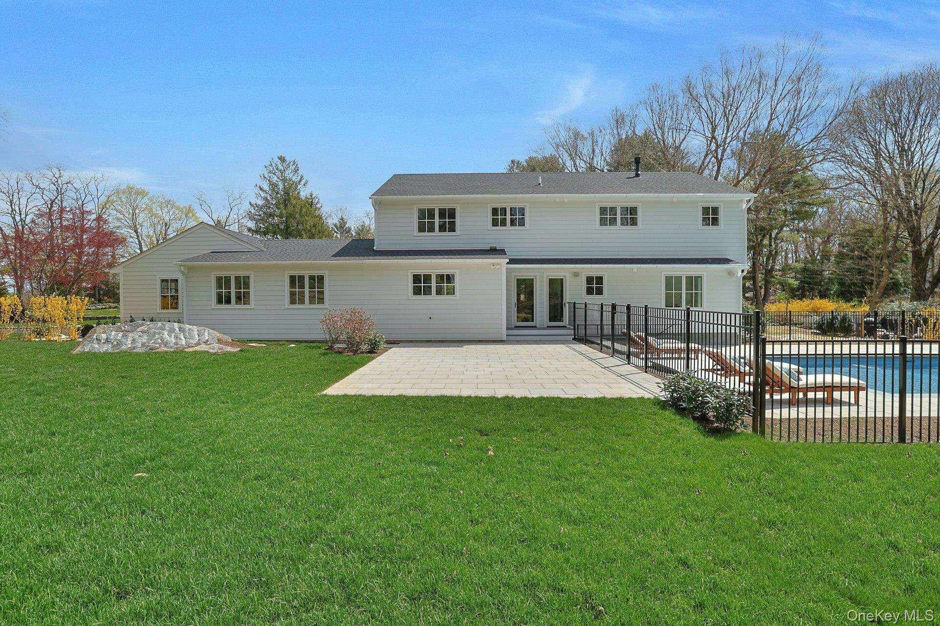 1 Devoe Road, Armonk, NY 10504