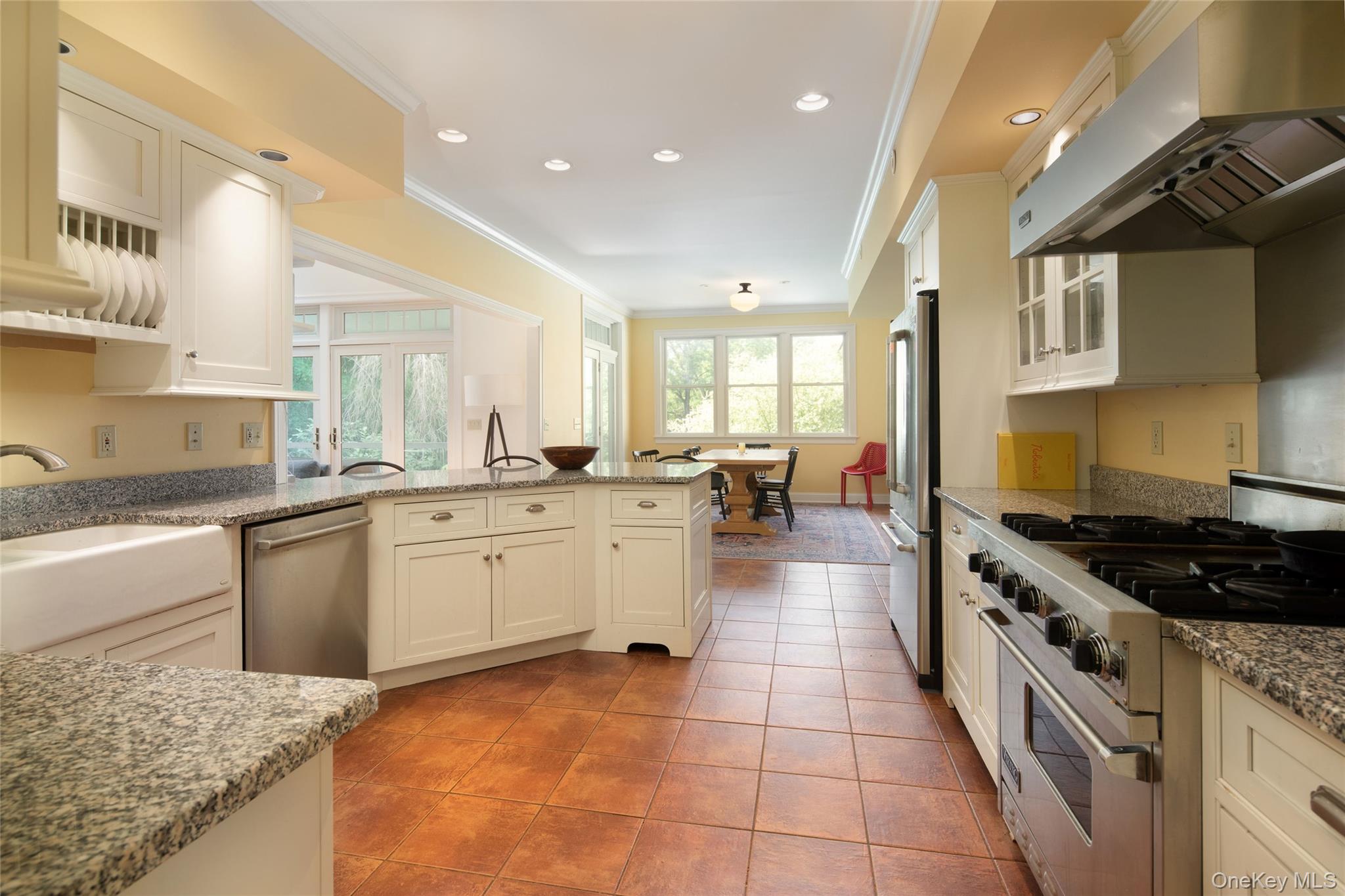 28 Oak Hill Road, Amenia, NY 12501