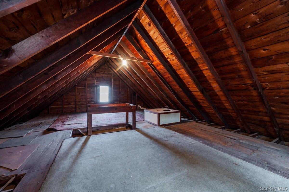 4627 Jayson Avenue, Great Neck, NY 11020