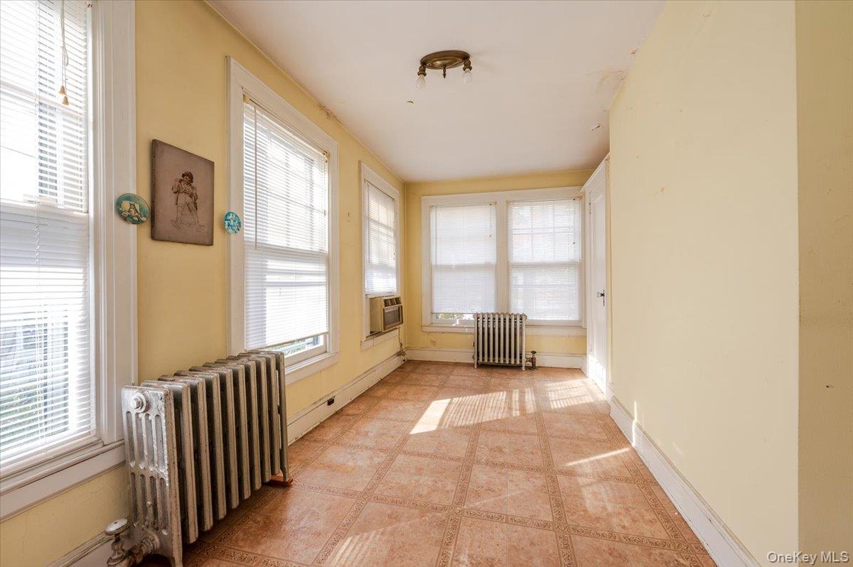 4627 Jayson Avenue, Great Neck, NY 11020