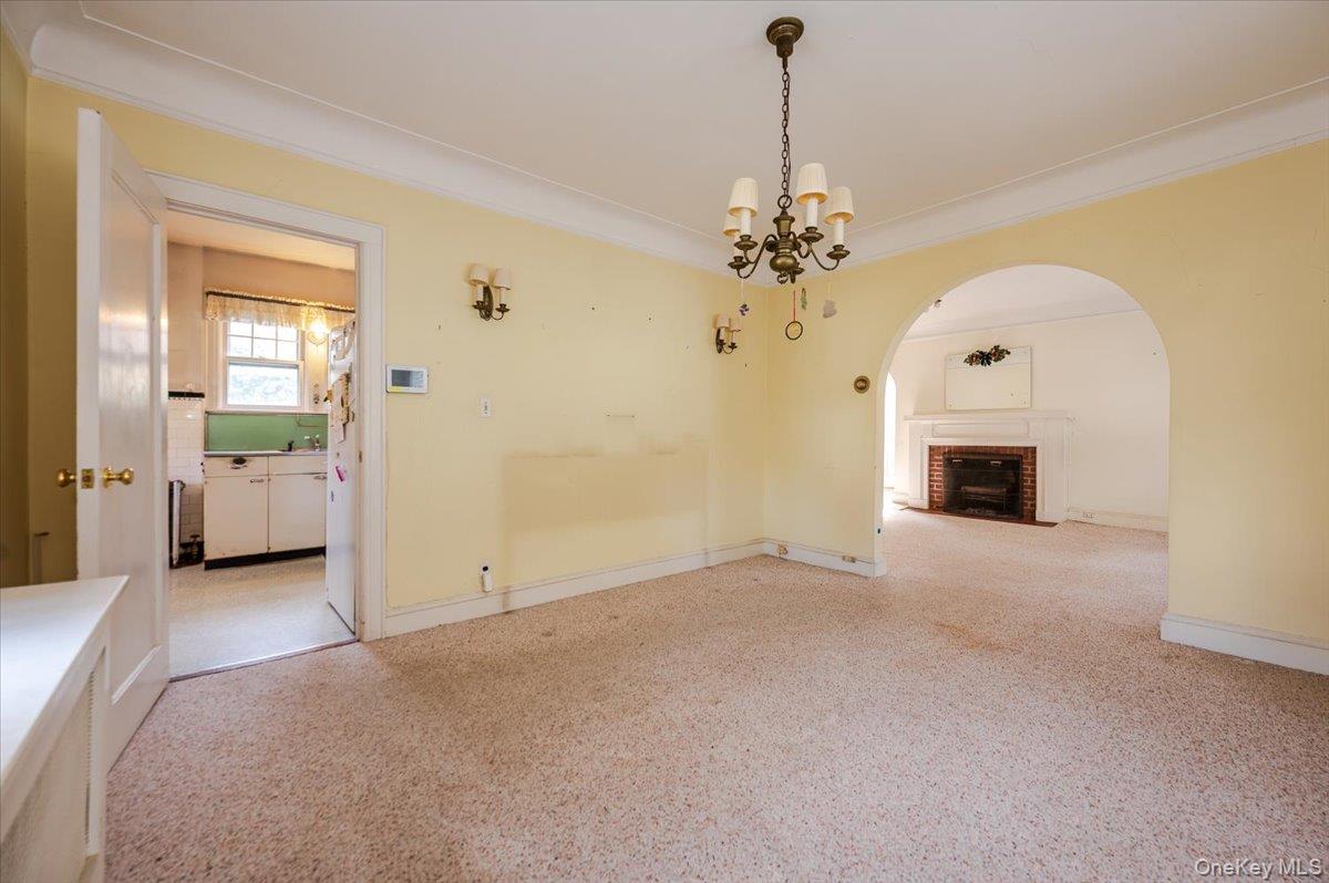 4627 Jayson Avenue, Great Neck, NY 11020