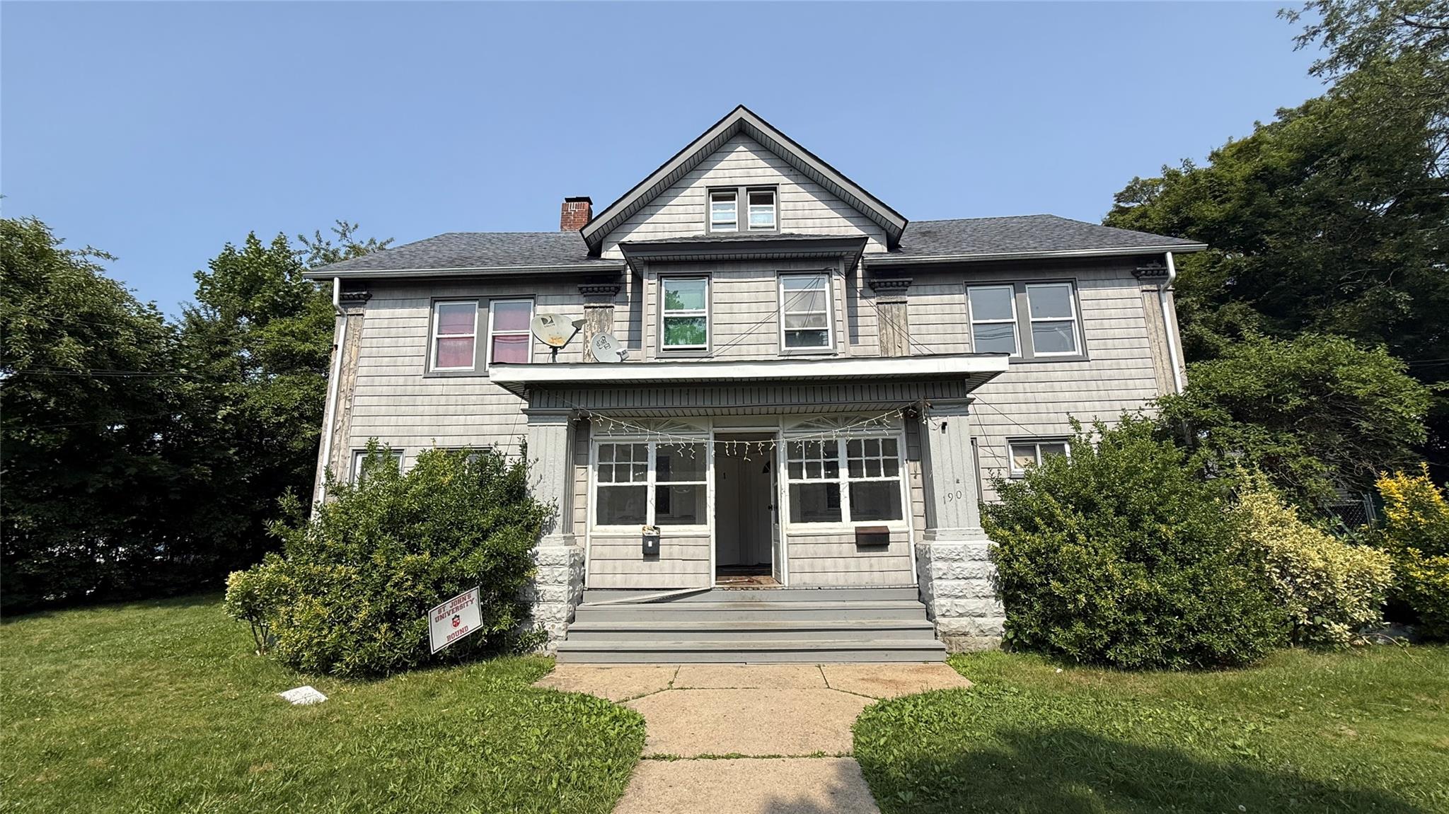 190 Wallace Street, Freeport, NY 11520