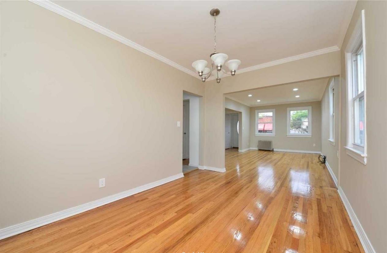 80-01 249th Street, Bellerose, NY 11426