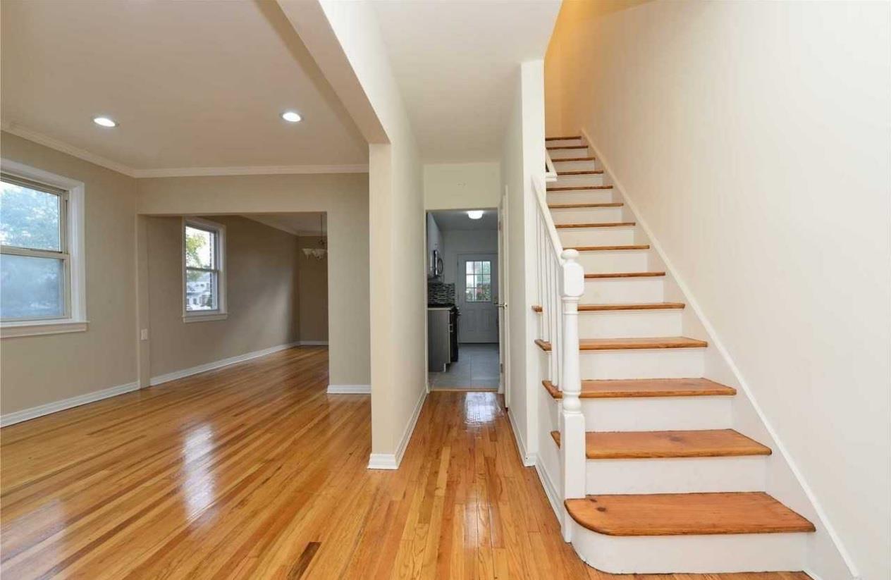 80-01 249th Street, Bellerose, NY 11426