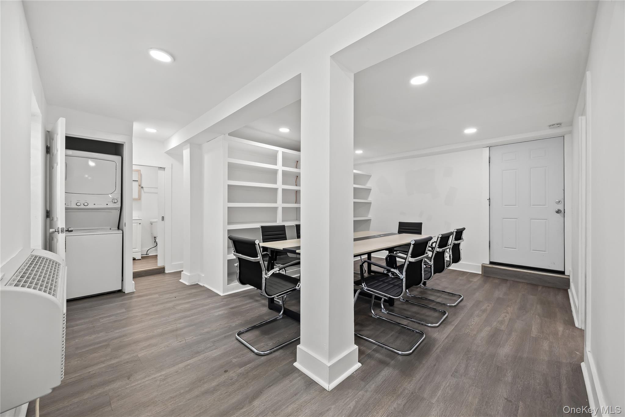 2211 De Reimer Avenue, Bronx, NY 10475