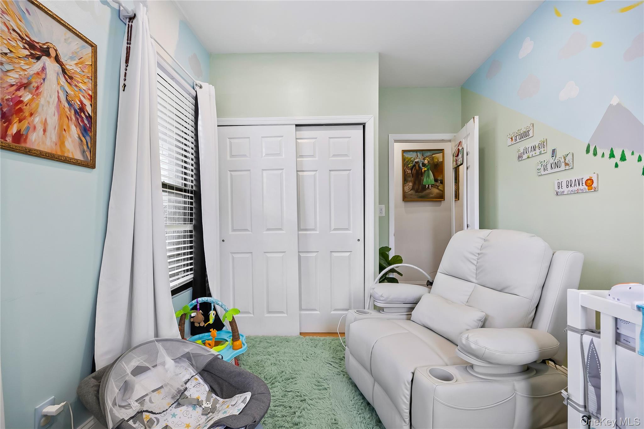 2211 De Reimer Avenue, Bronx, NY 10475