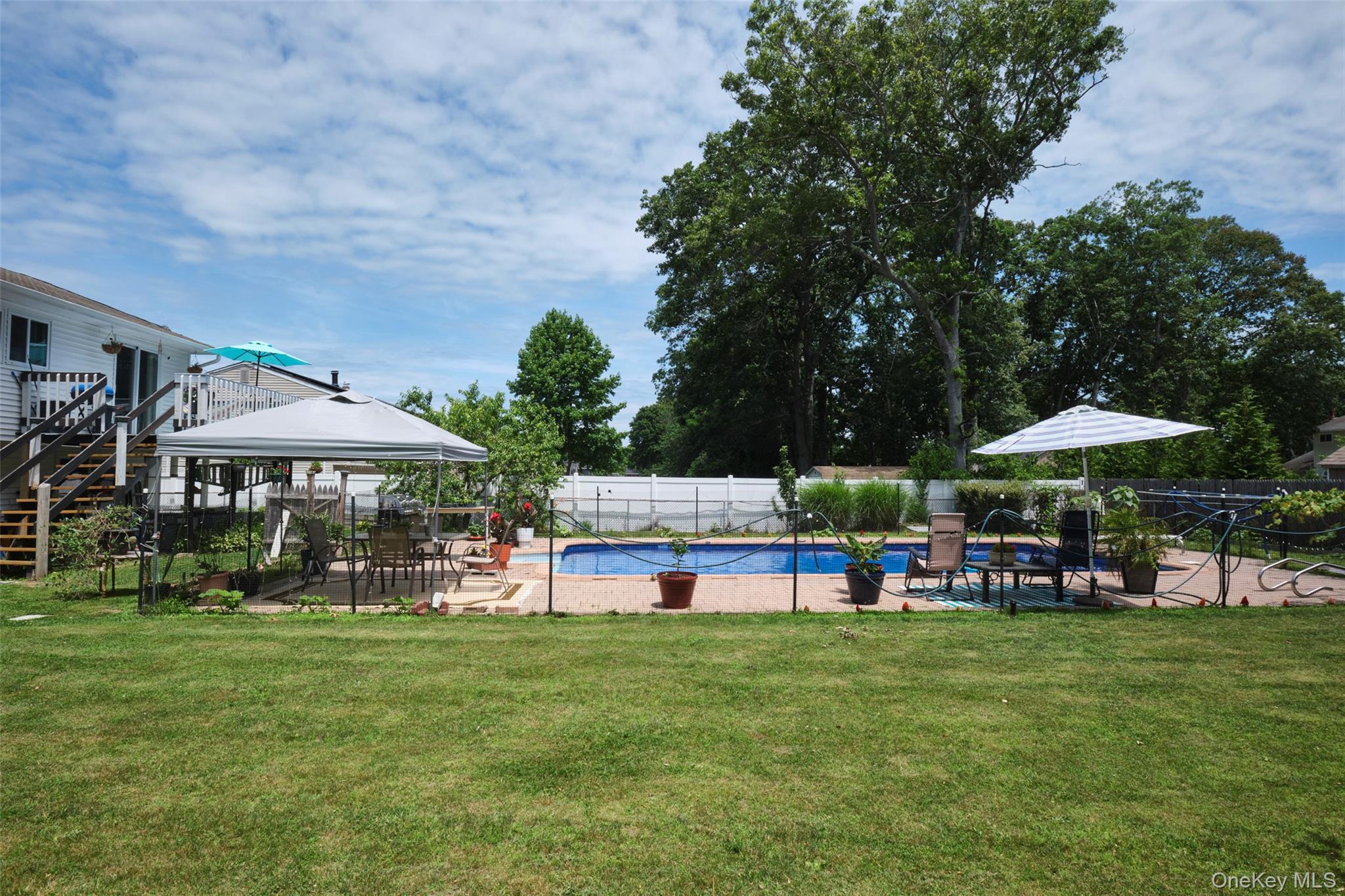 349 Randall Road, Ridge, NY 11961