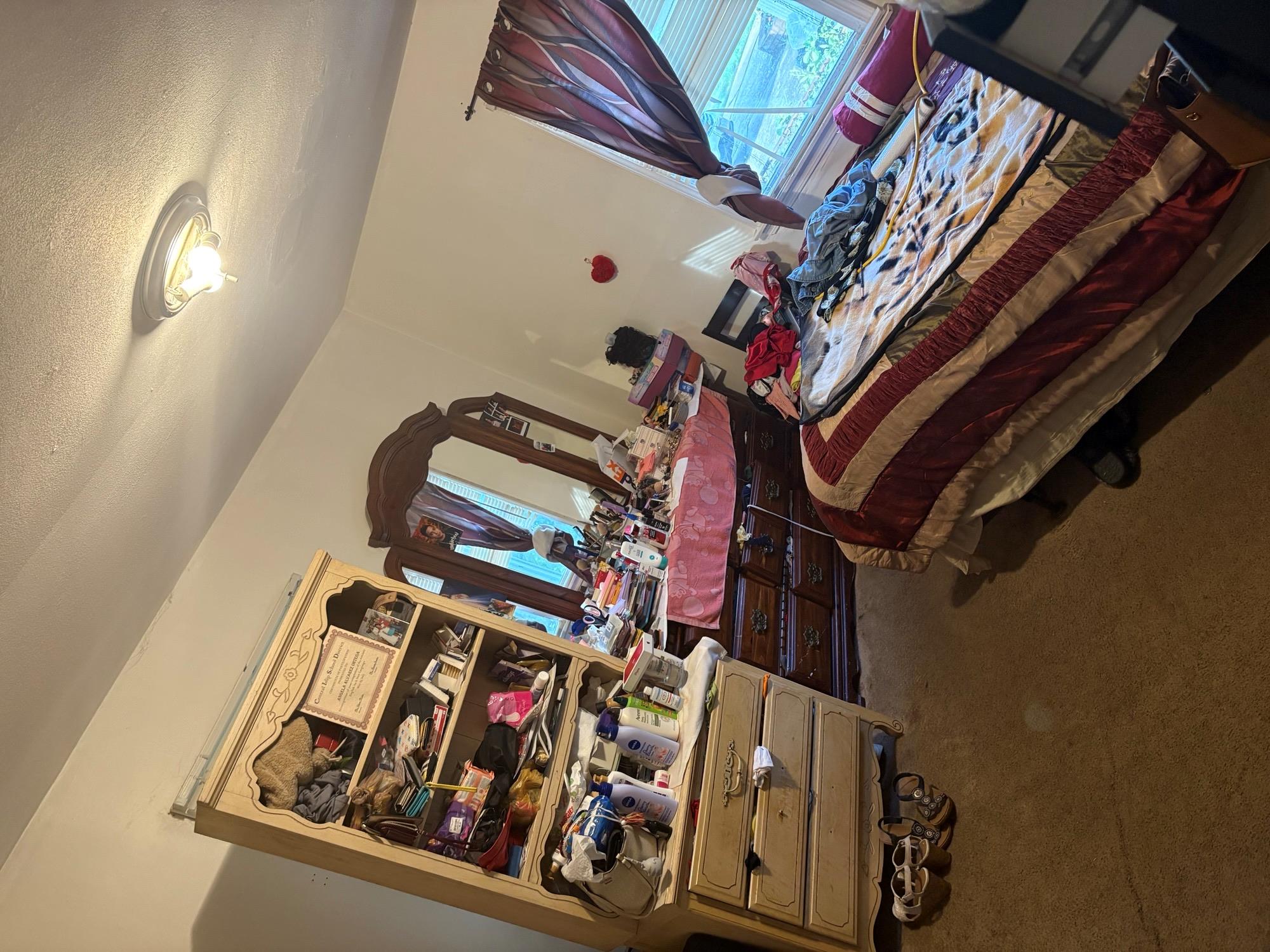 40 Samuel Street, Ronkonkoma, NY 11779