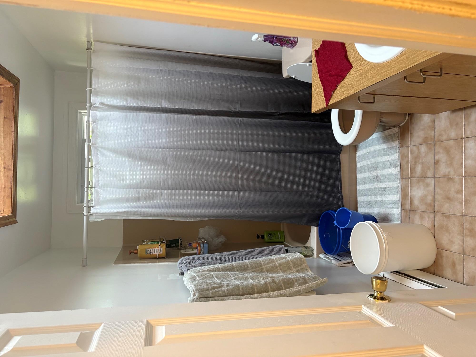 40 Samuel Street, Ronkonkoma, NY 11779