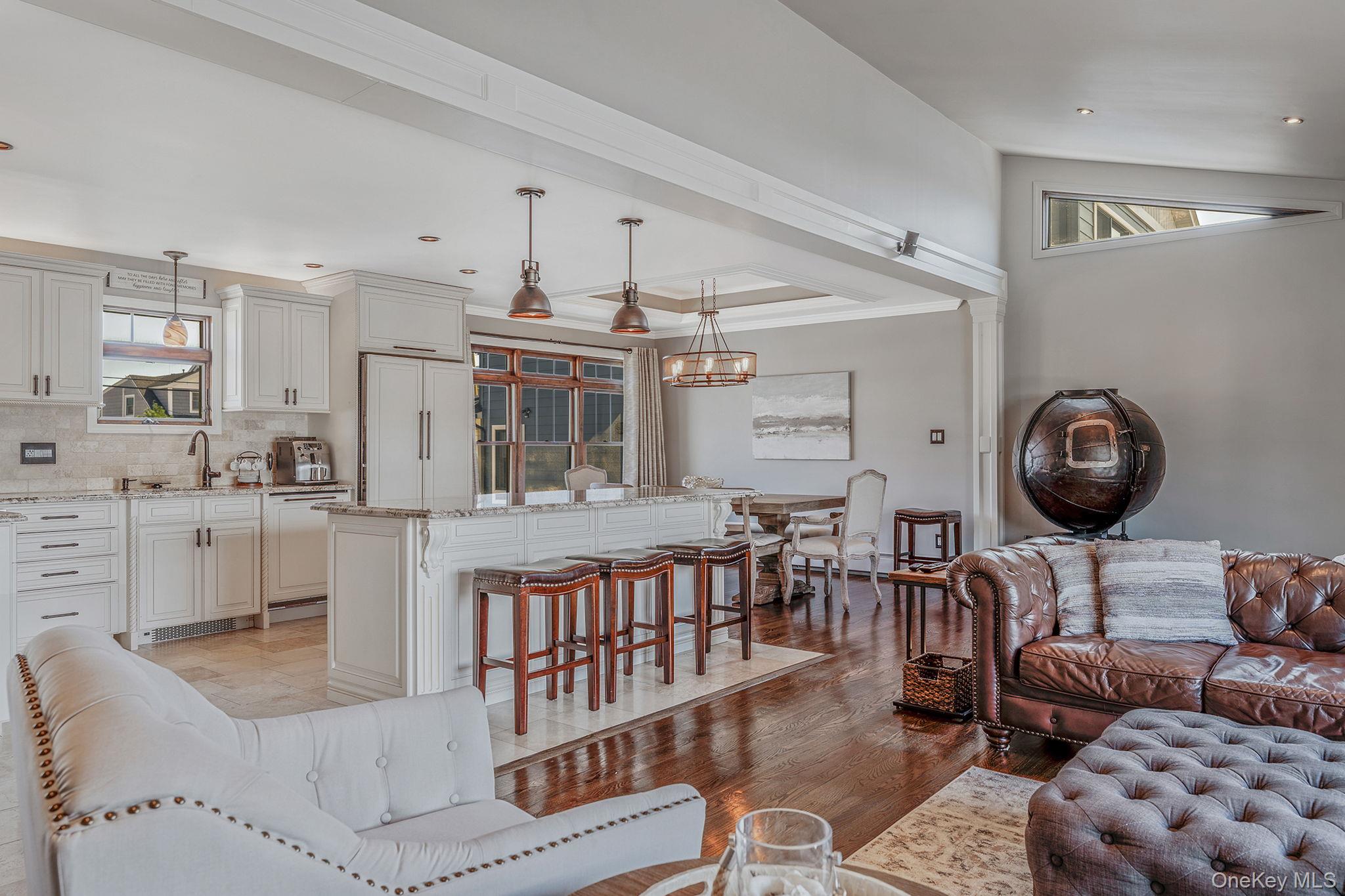 33 Pershing Avenue, Babylon, NY 11702