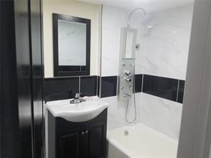 2718 Holland Avenue, Bronx, NY 10467