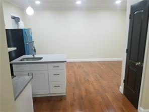 2718 Holland Avenue, Bronx, NY 10467