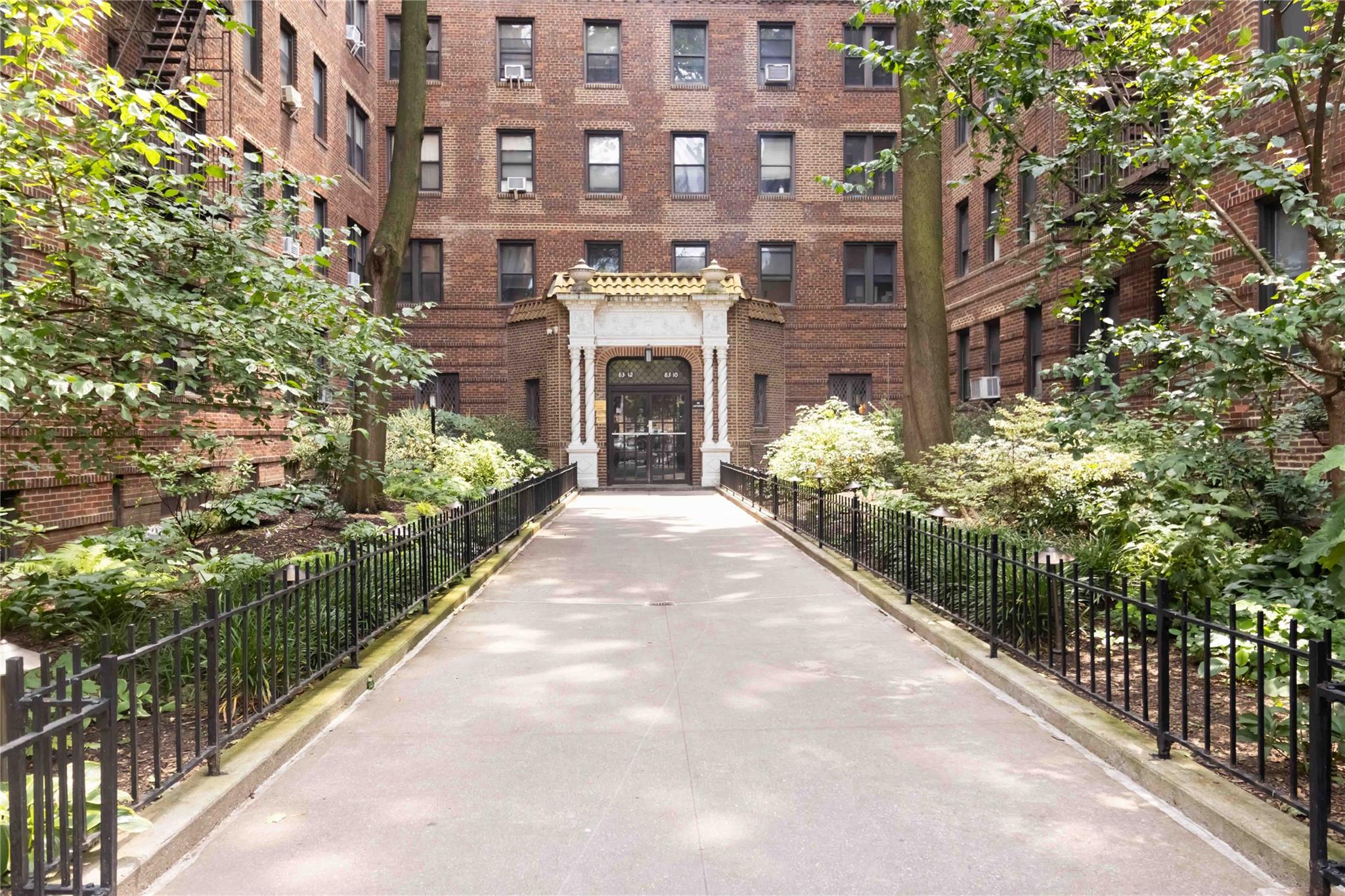 83-10 35th Avenue # 5B, Jackson Heights, NY 11372