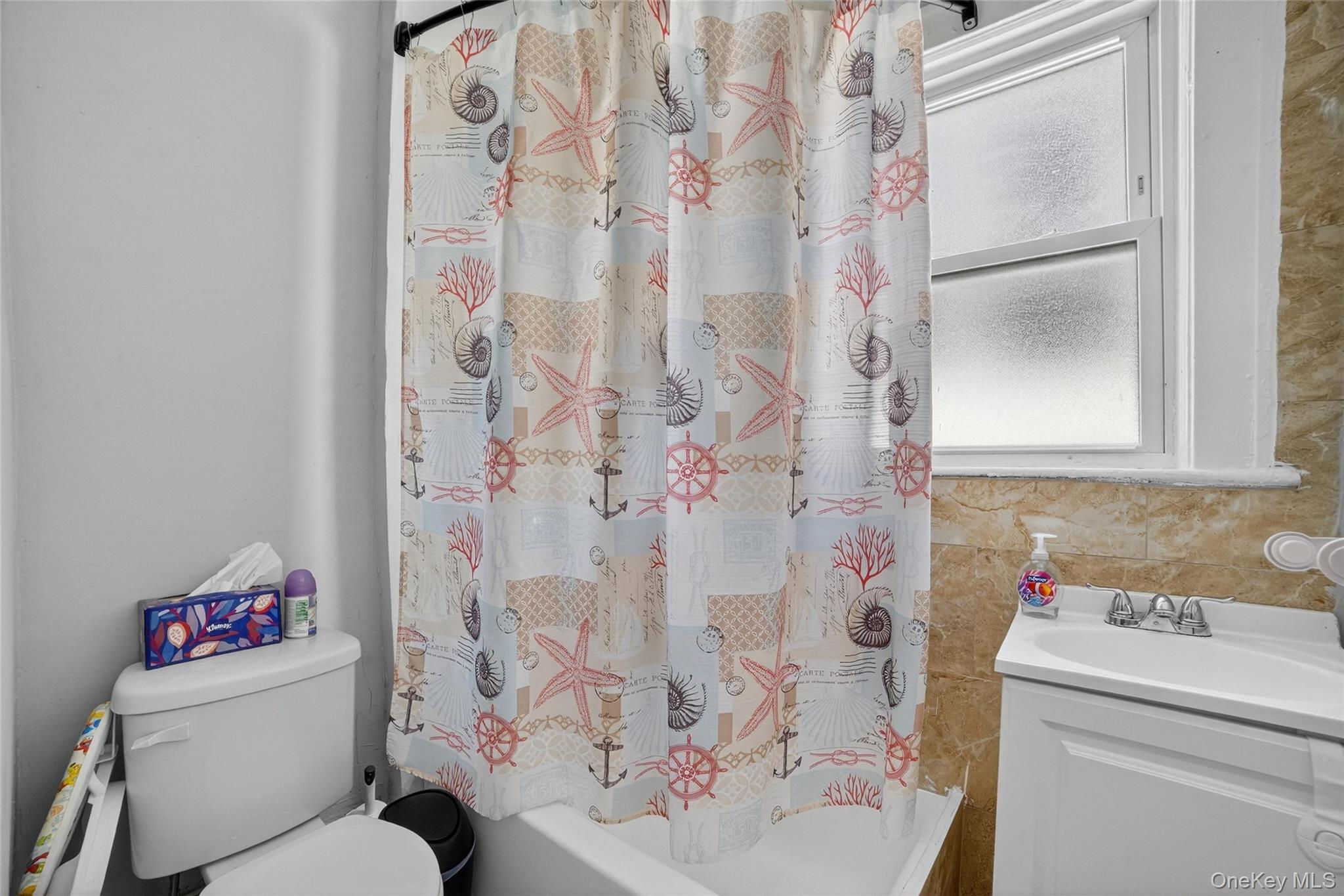 439 S 7th Avenue, Mount Vernon, NY 10550