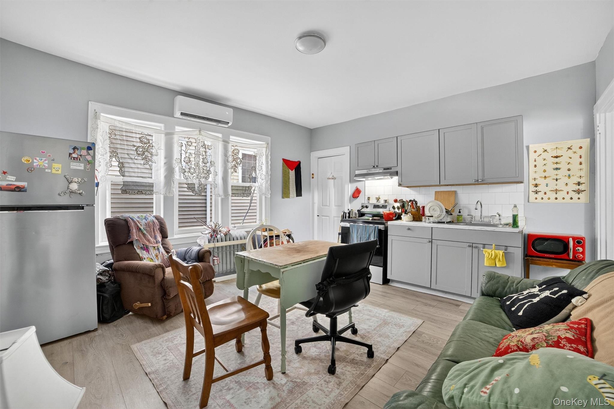 439 S 7th Avenue, Mount Vernon, NY 10550