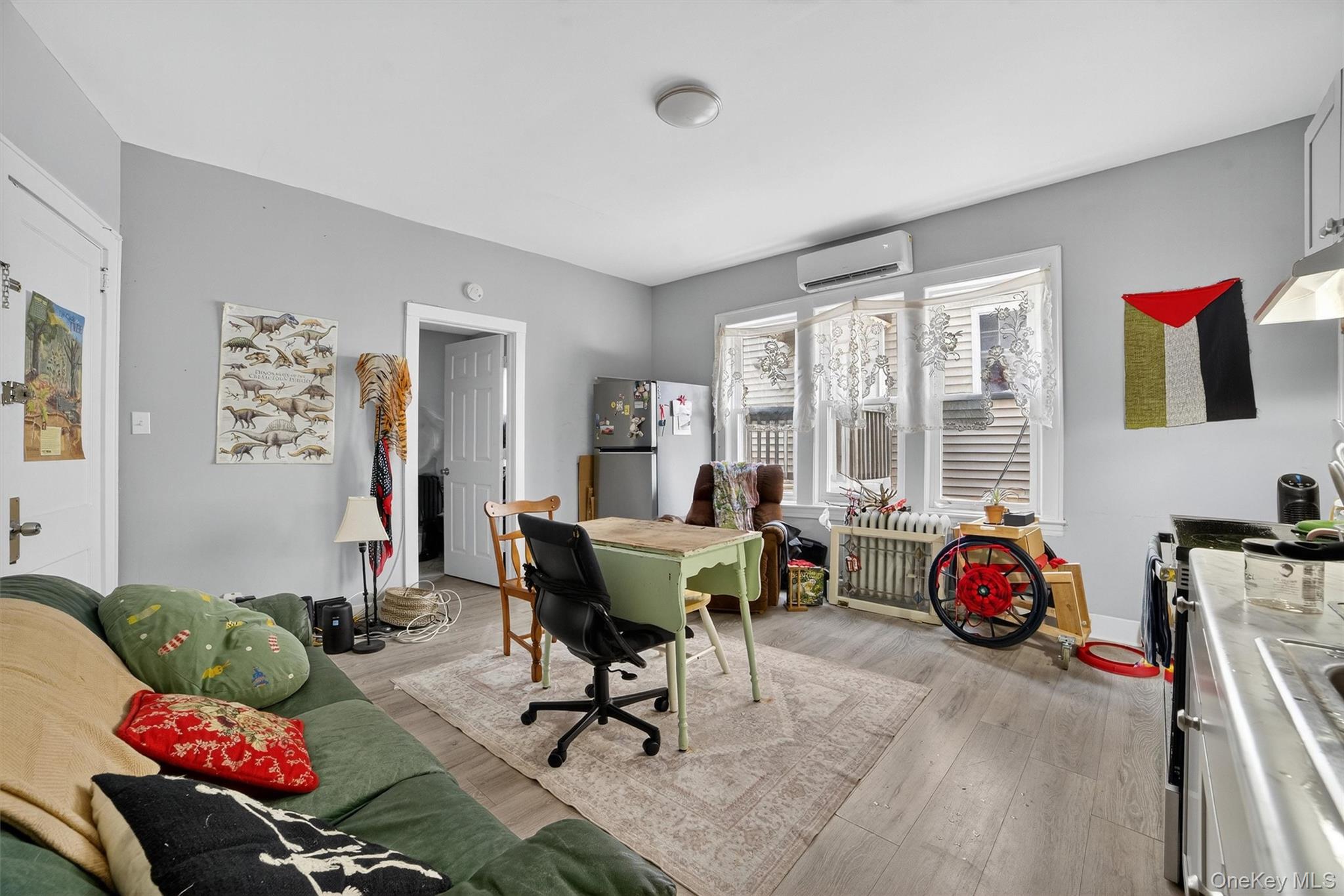 439 S 7th Avenue, Mount Vernon, NY 10550