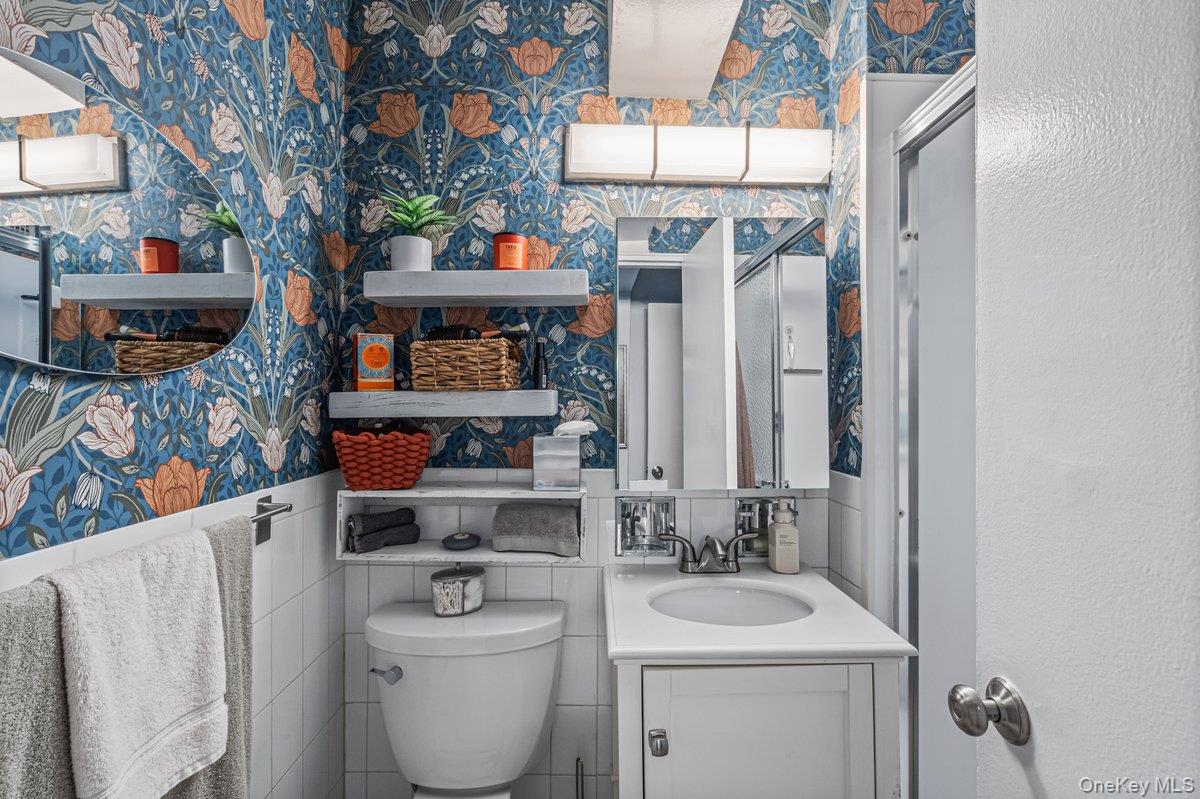 18-55 Corporal Kennedy St # 6H, Bayside, NY 11360