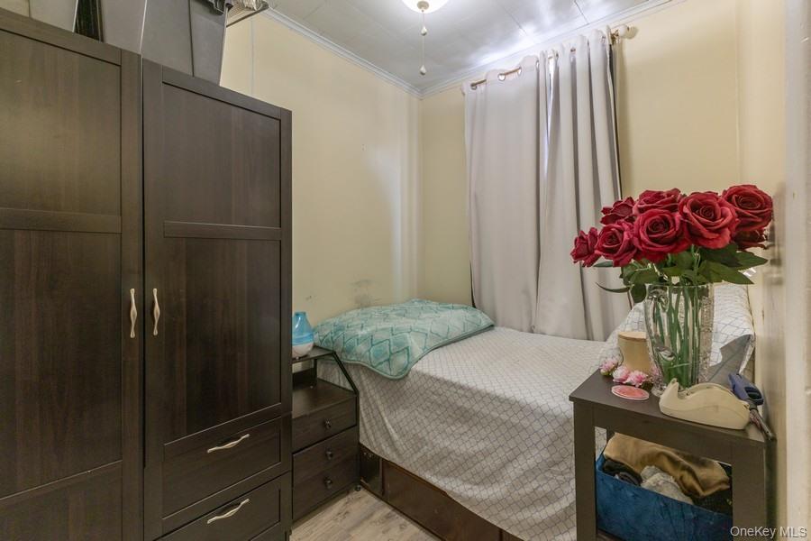 5836 Catalpa Avenue, Ridgewood, NY 11385