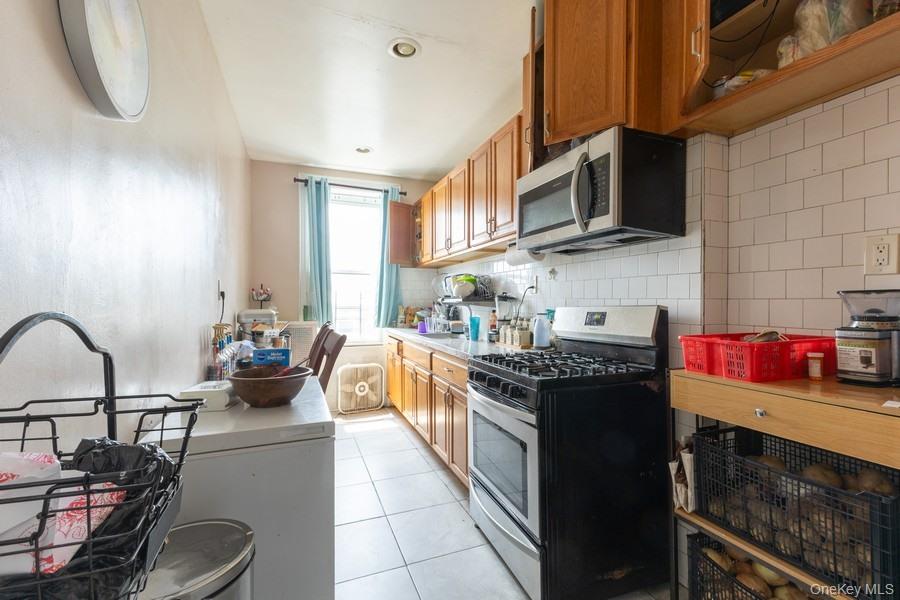 5836 Catalpa Avenue, Ridgewood, NY 11385