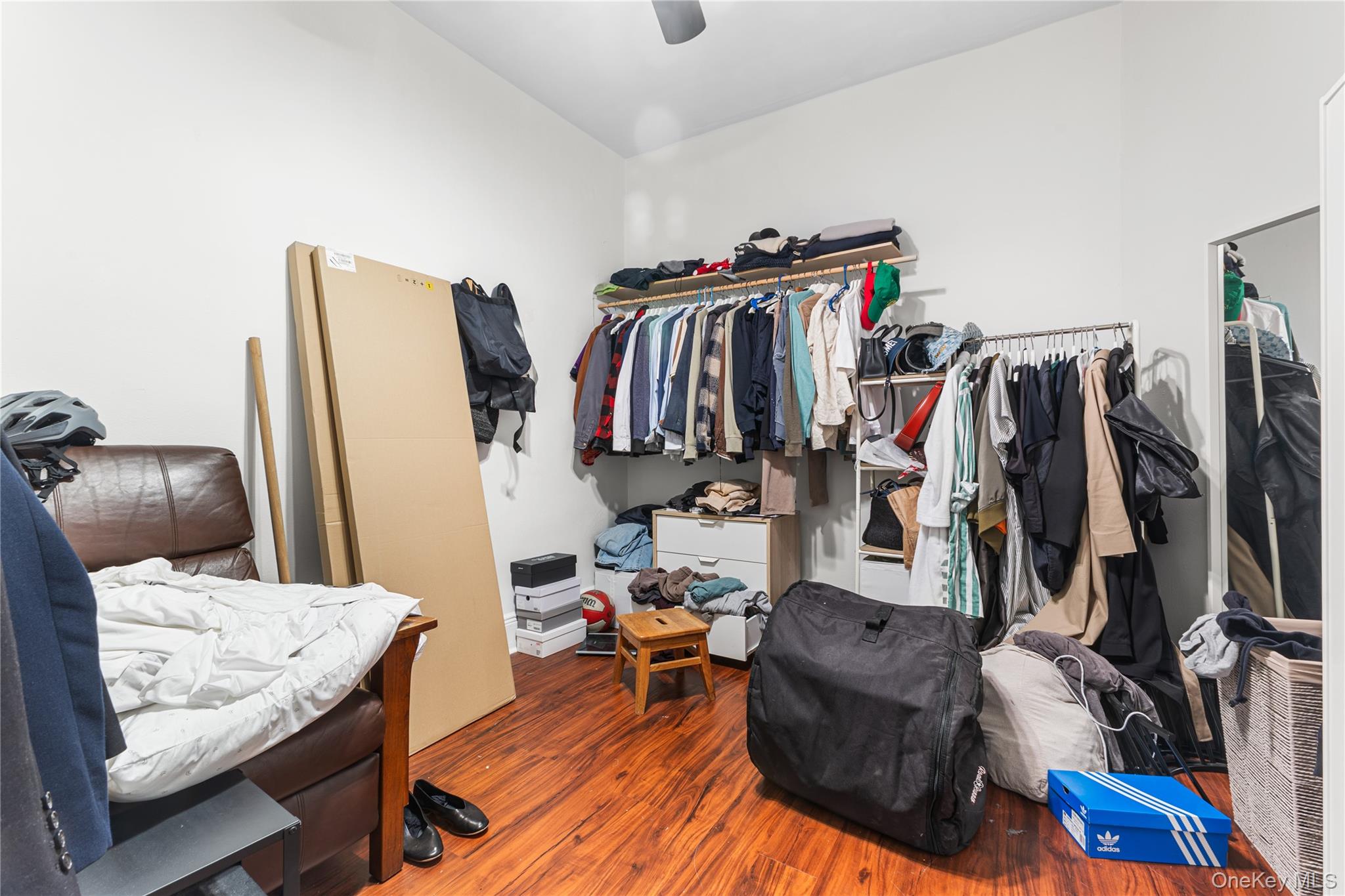 5836 Catalpa Avenue, Ridgewood, NY 11385