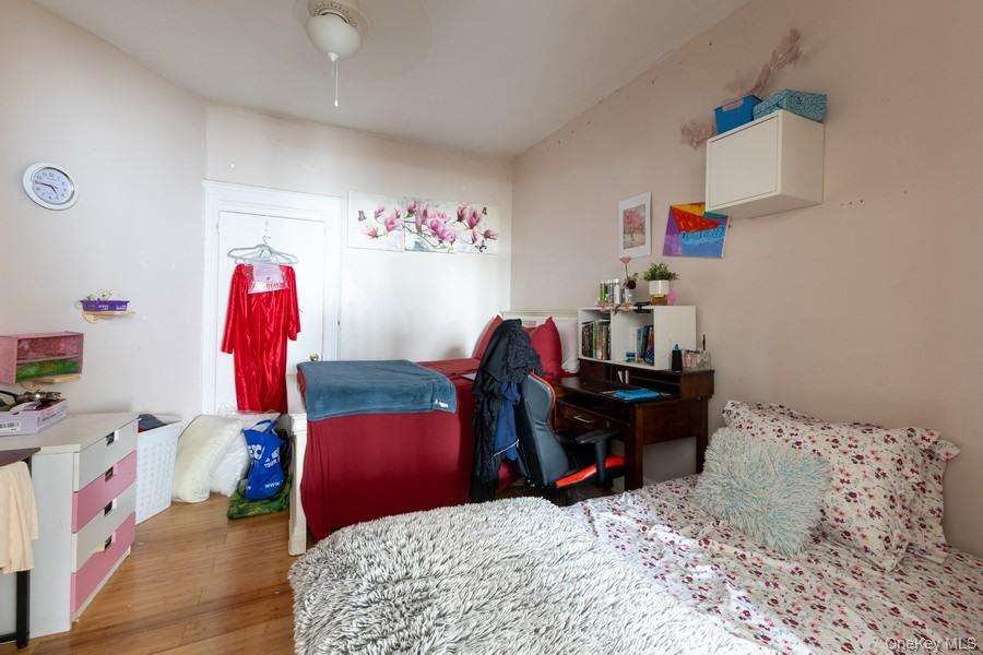 5836 Catalpa Avenue, Ridgewood, NY 11385