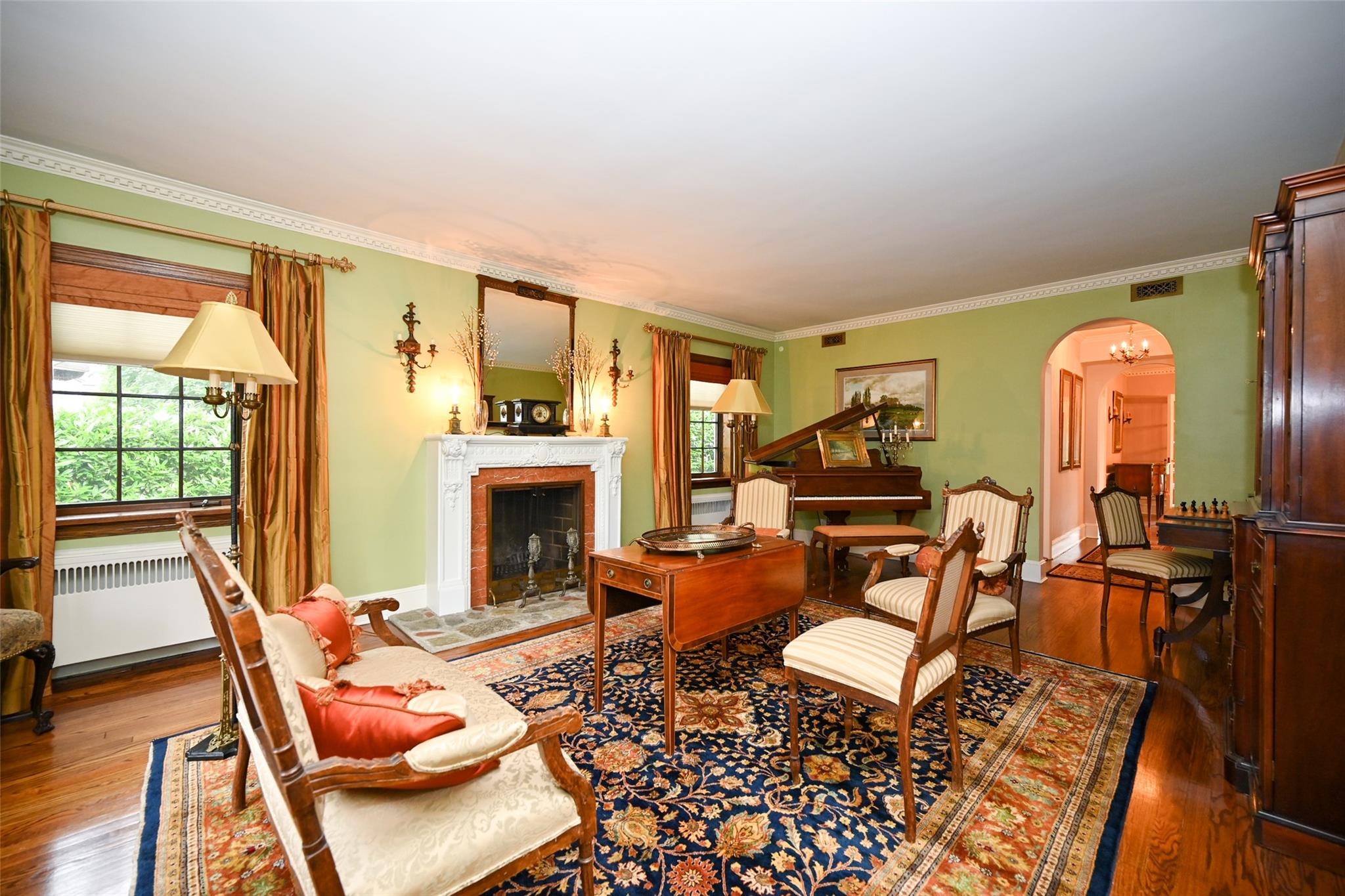 80-67 222 Street, Hollis Hills, NY 11427