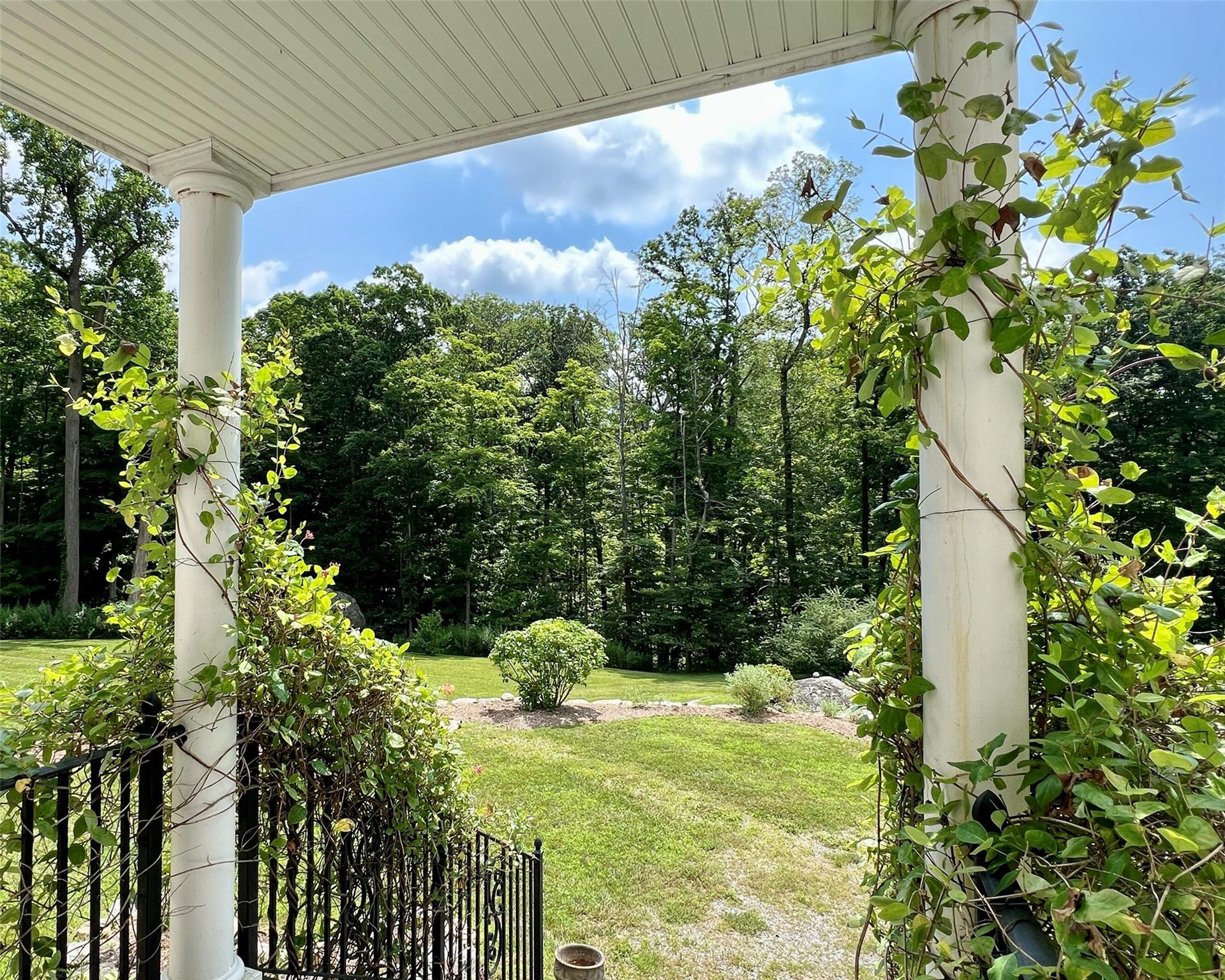 33 Victoria Drive, Cold Spring, NY 10516