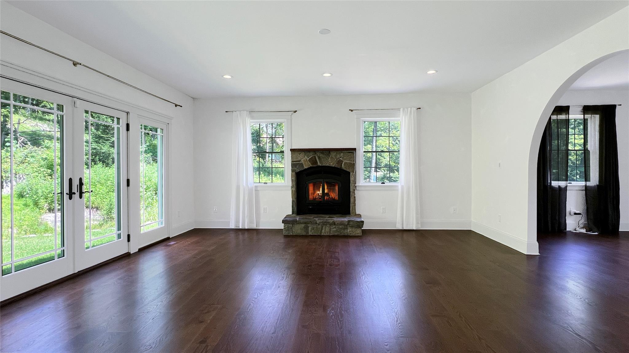 33 Victoria Drive, Cold Spring, NY 10516