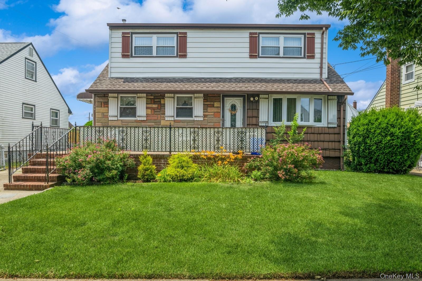 66 Gates Avenue, Valley Stream, NY 11580