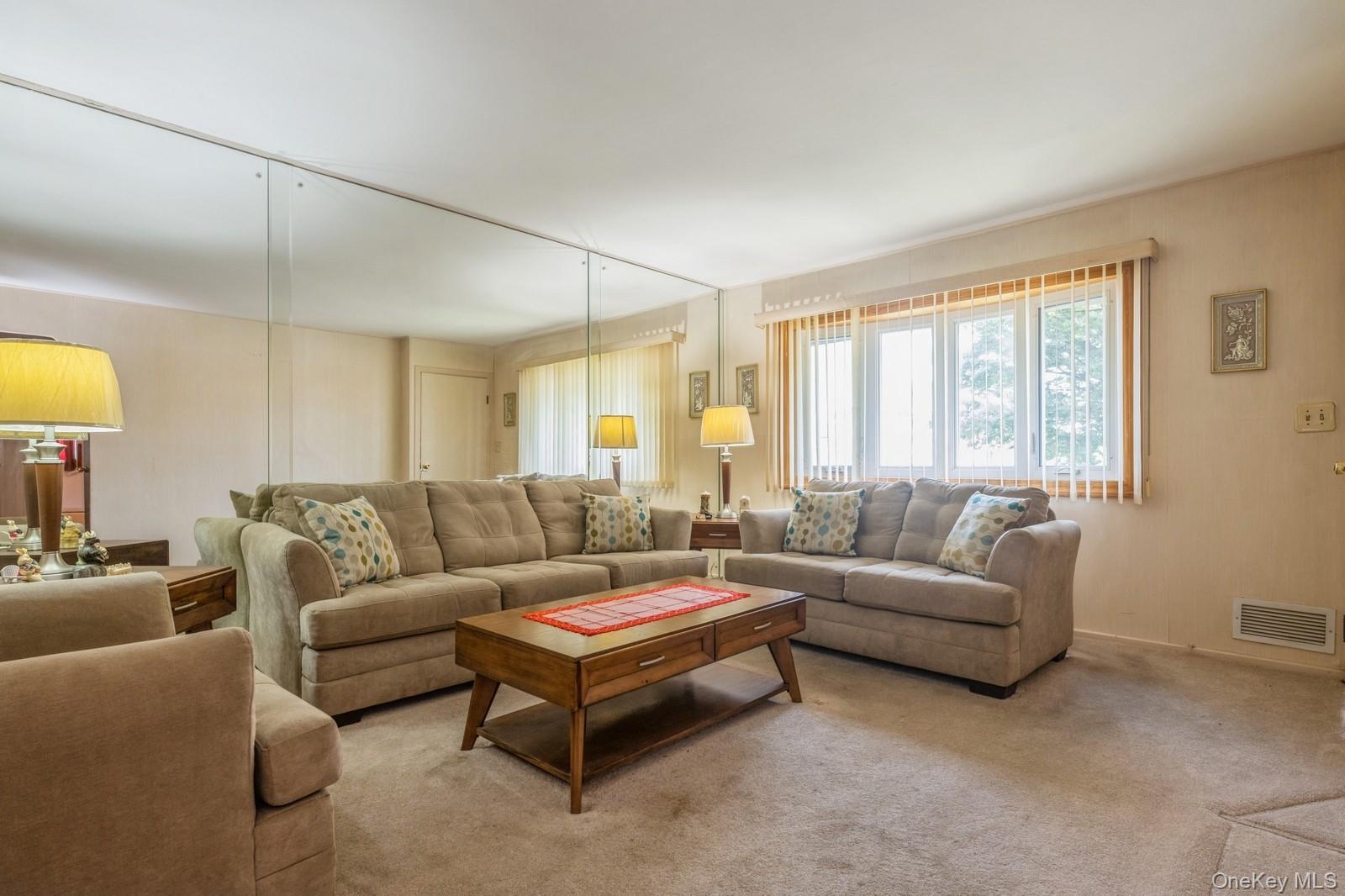 66 Gates Avenue, Valley Stream, NY 11580