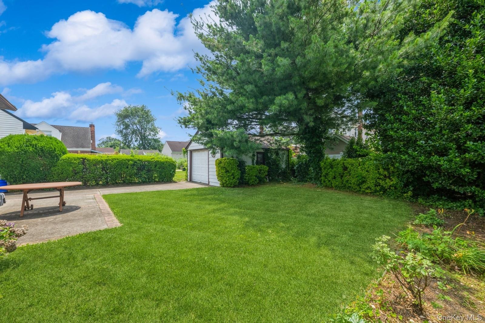 66 Gates Avenue, Valley Stream, NY 11580