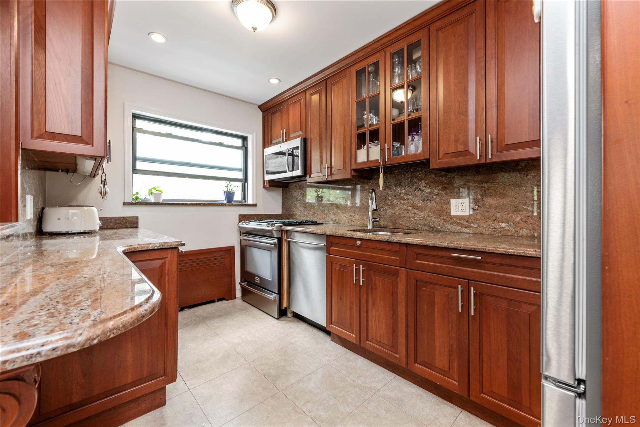 218-02 73rd Avenue # Upper, Oakland Gardens, NY 11364