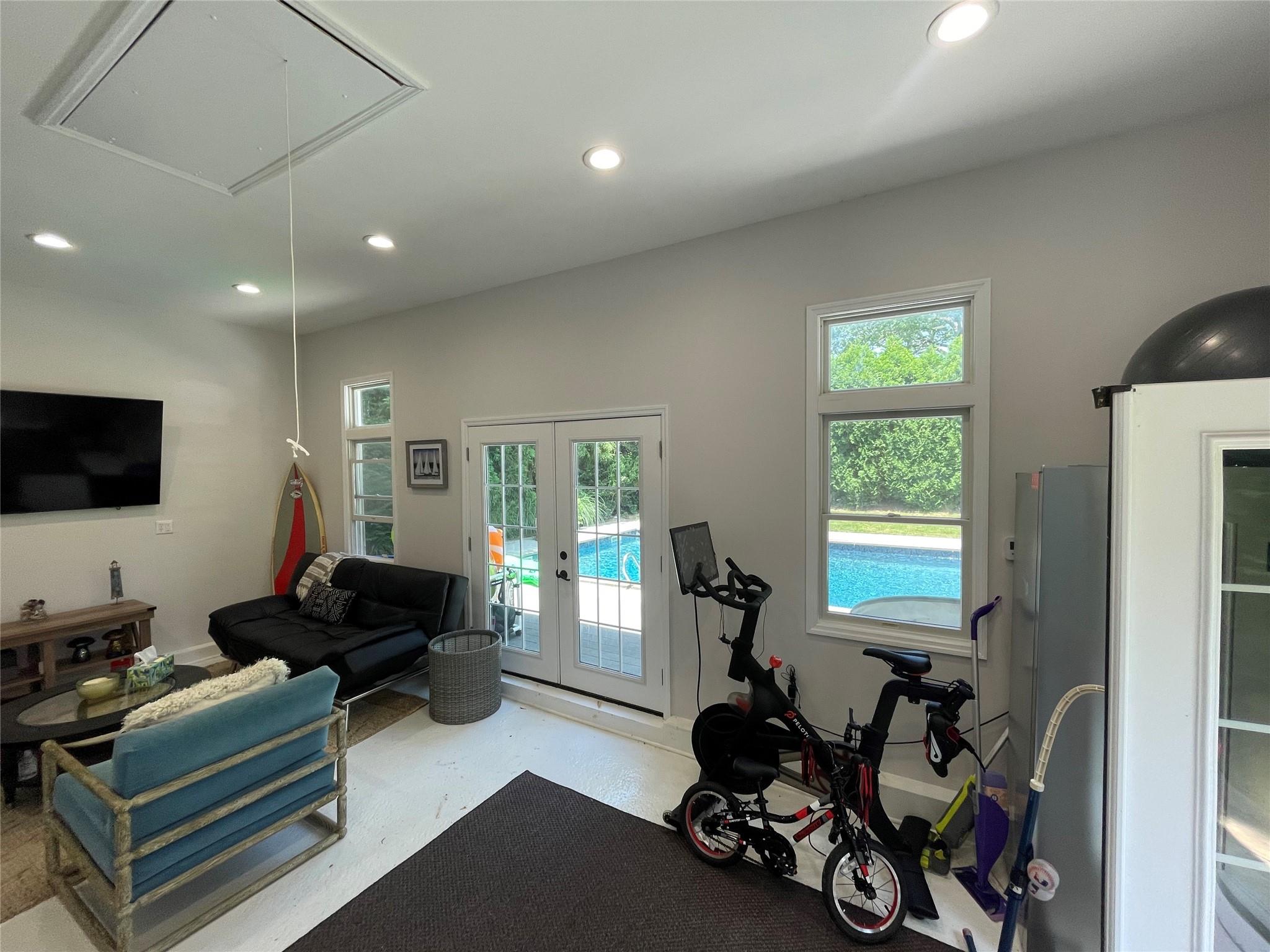 255 Sunset Avenue, Westhampton Beach, NY 11978