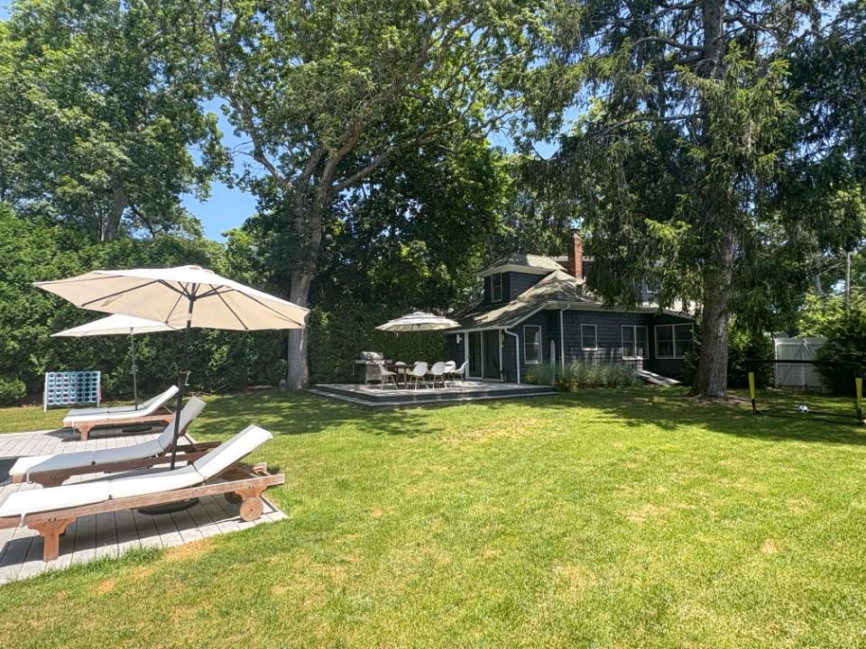 255 Sunset Avenue, Westhampton Beach, NY 11978