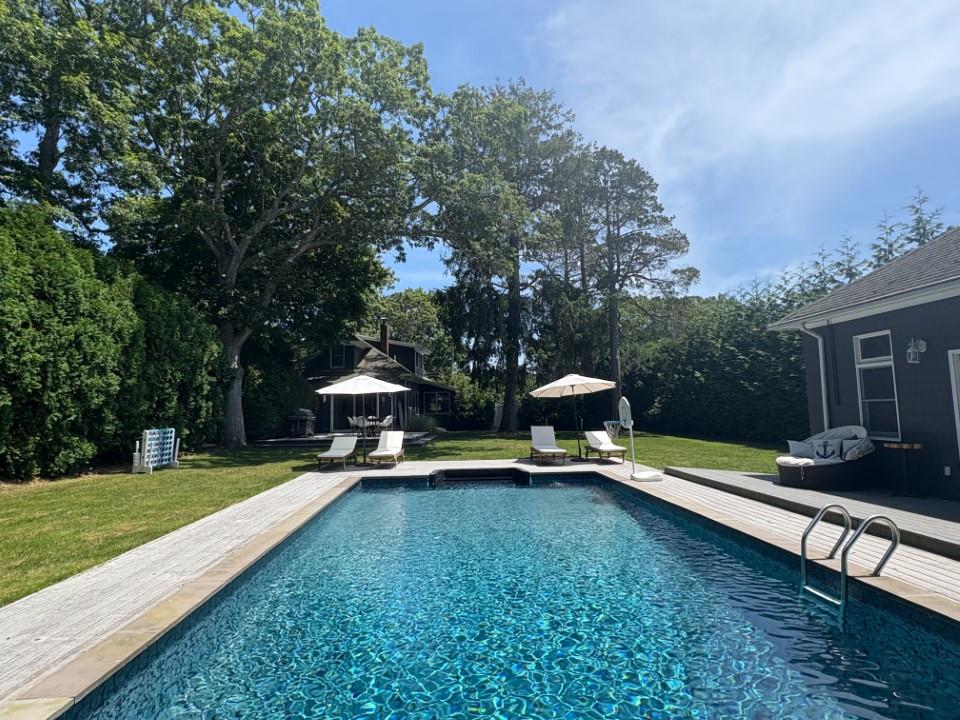 255 Sunset Avenue, Westhampton Beach, NY 11978