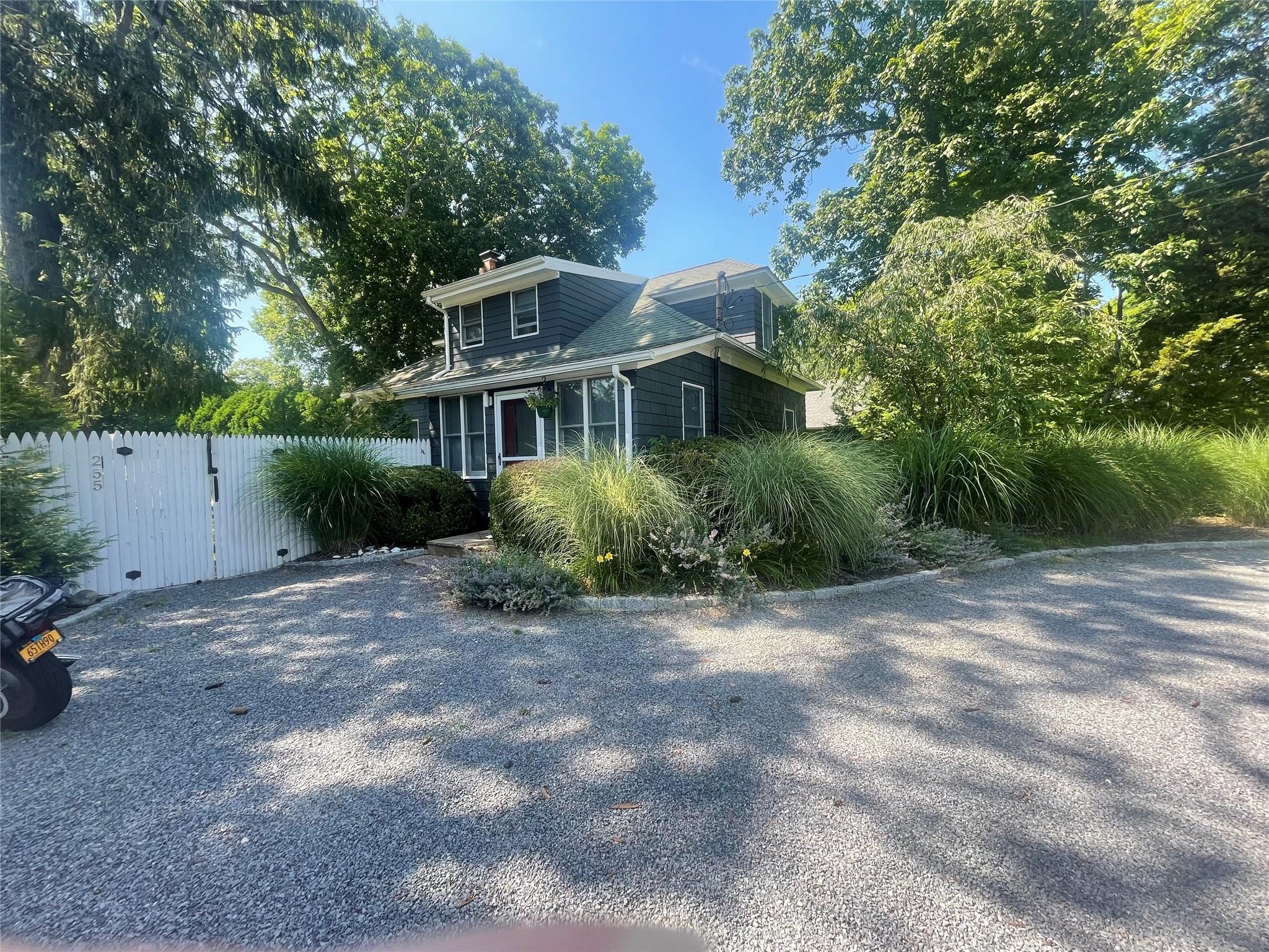 255 Sunset Avenue, Westhampton Beach, NY 11978
