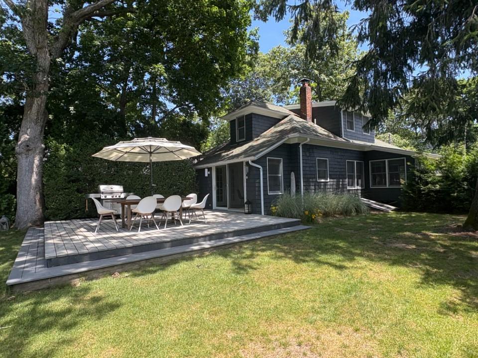255 Sunset Avenue, Westhampton Beach, NY 11978