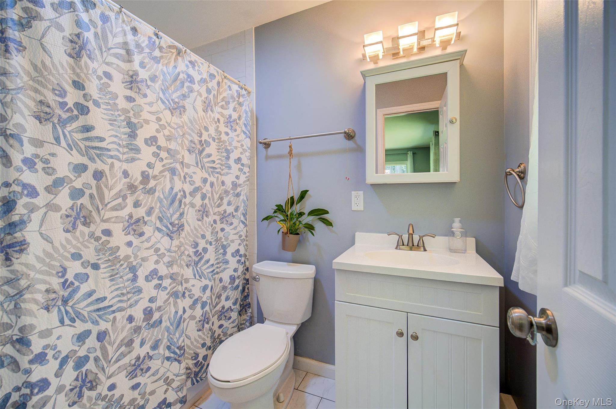 35 Wildwood Drive, Poughkeepsie, NY 12603