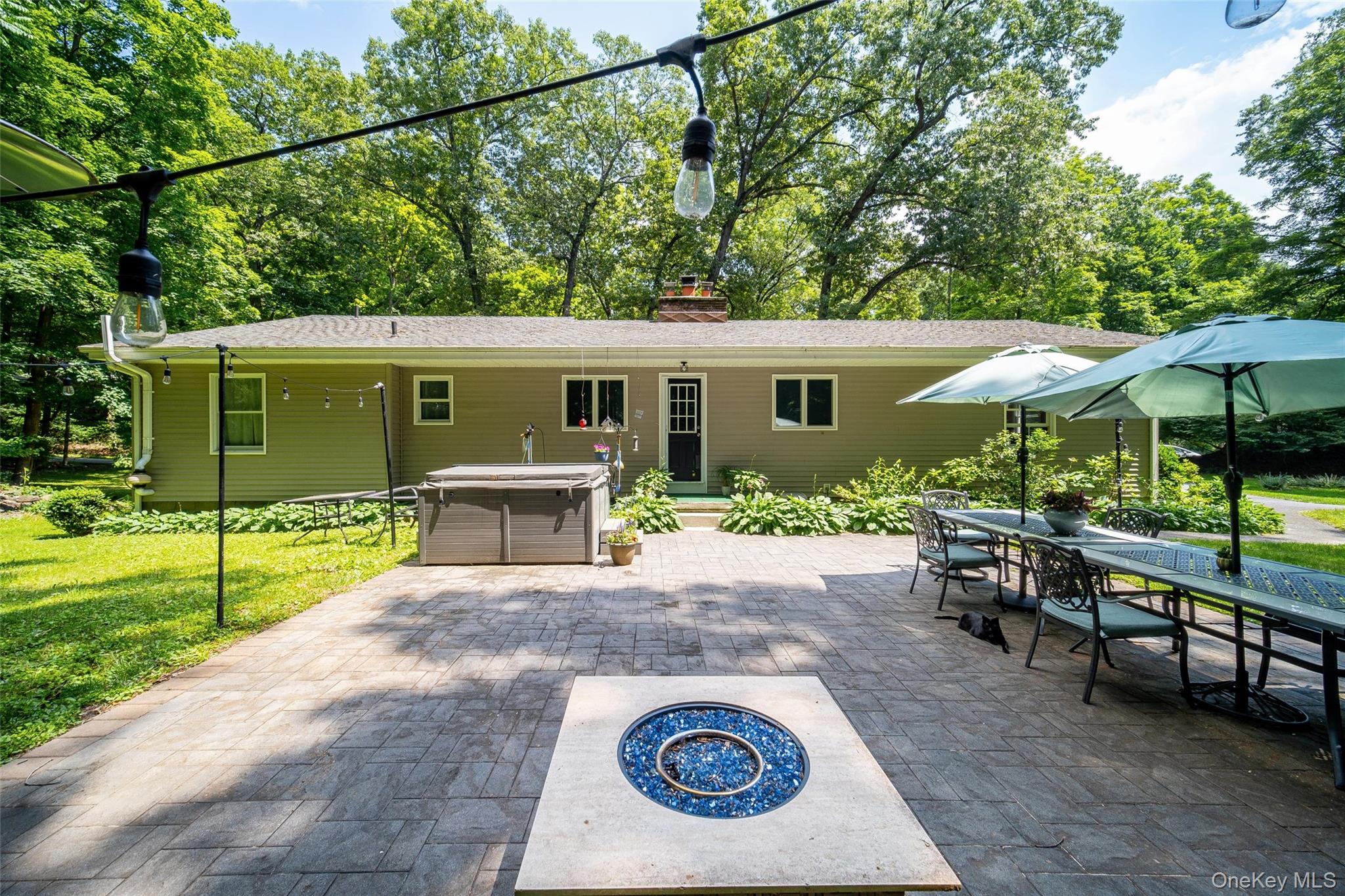 35 Wildwood Drive, Poughkeepsie, NY 12603