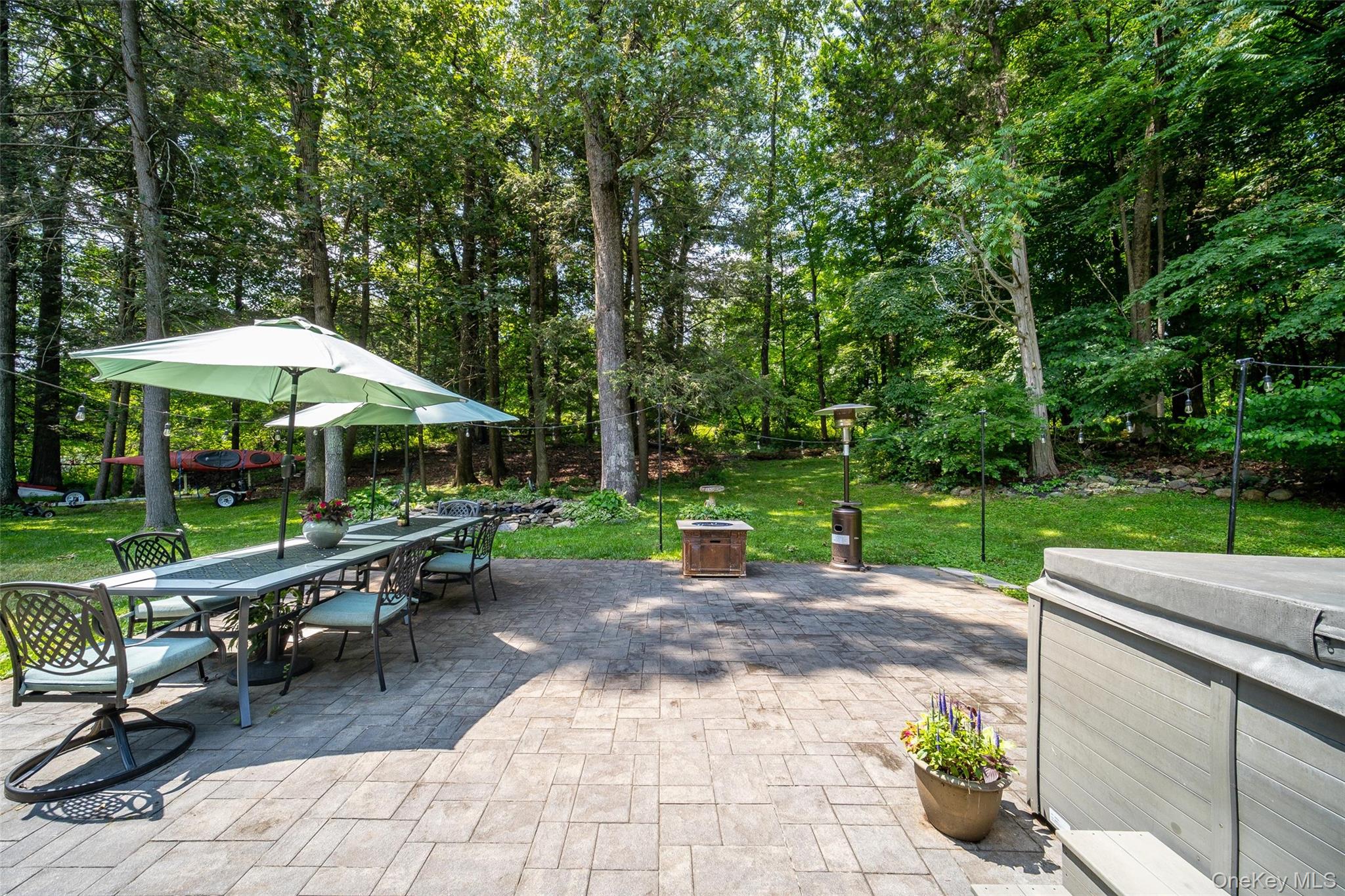 35 Wildwood Drive, Poughkeepsie, NY 12603