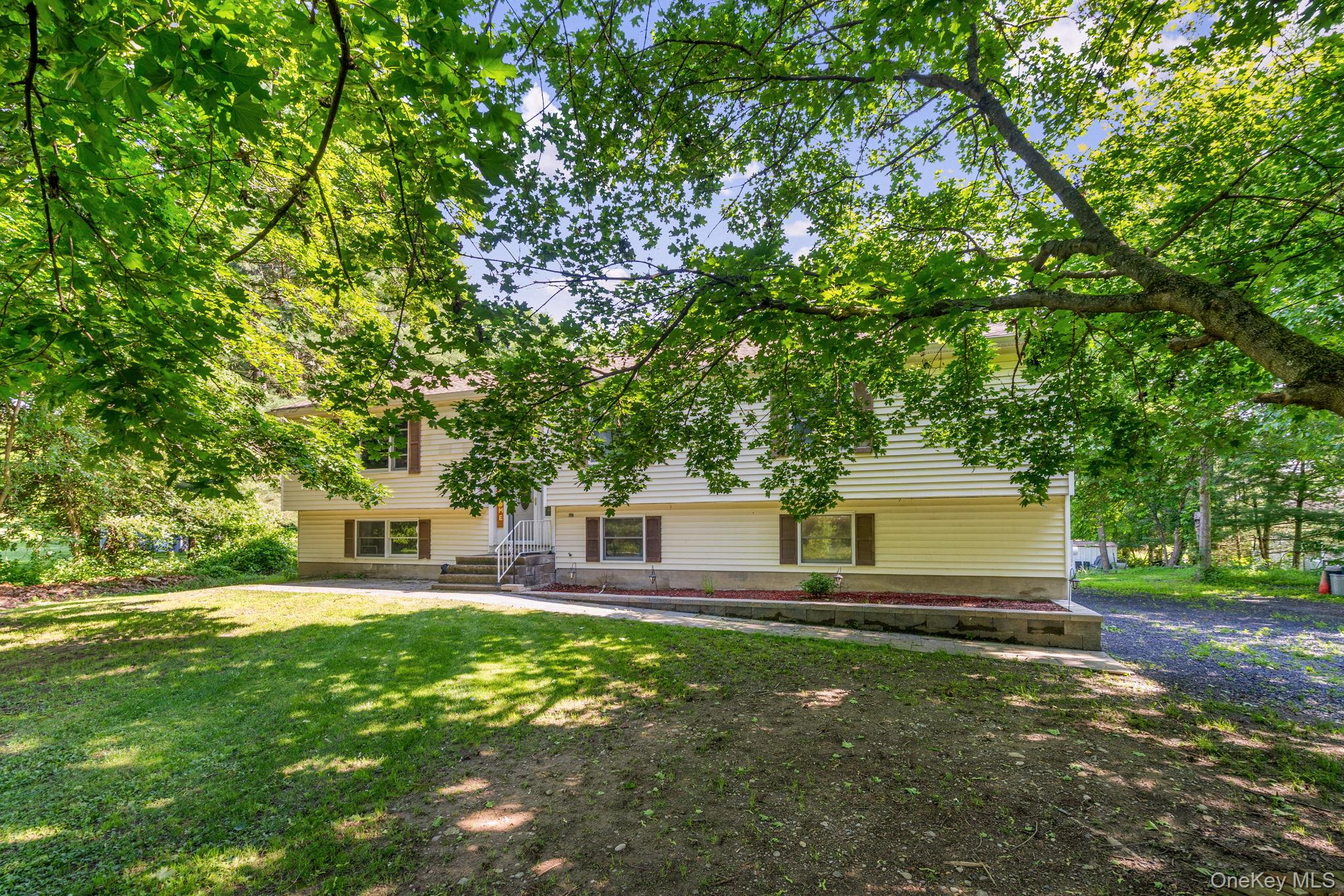 331 E Searsville Road, Montgomery, NY 12549