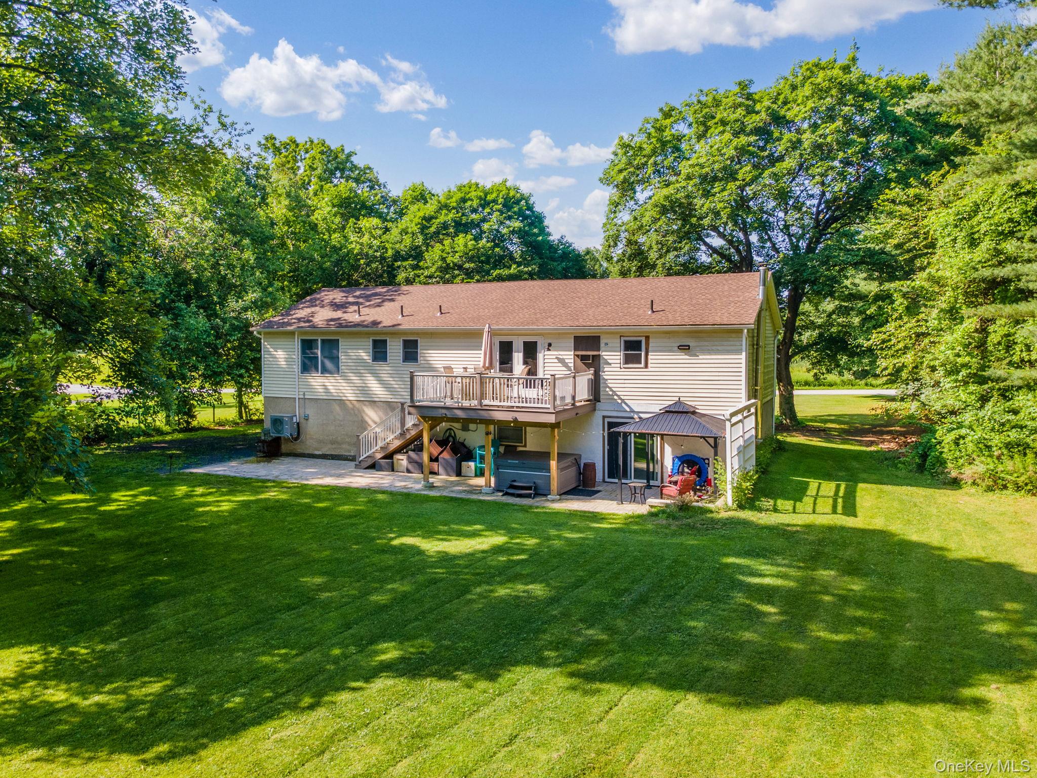 331 E Searsville Road, Montgomery, NY 12549