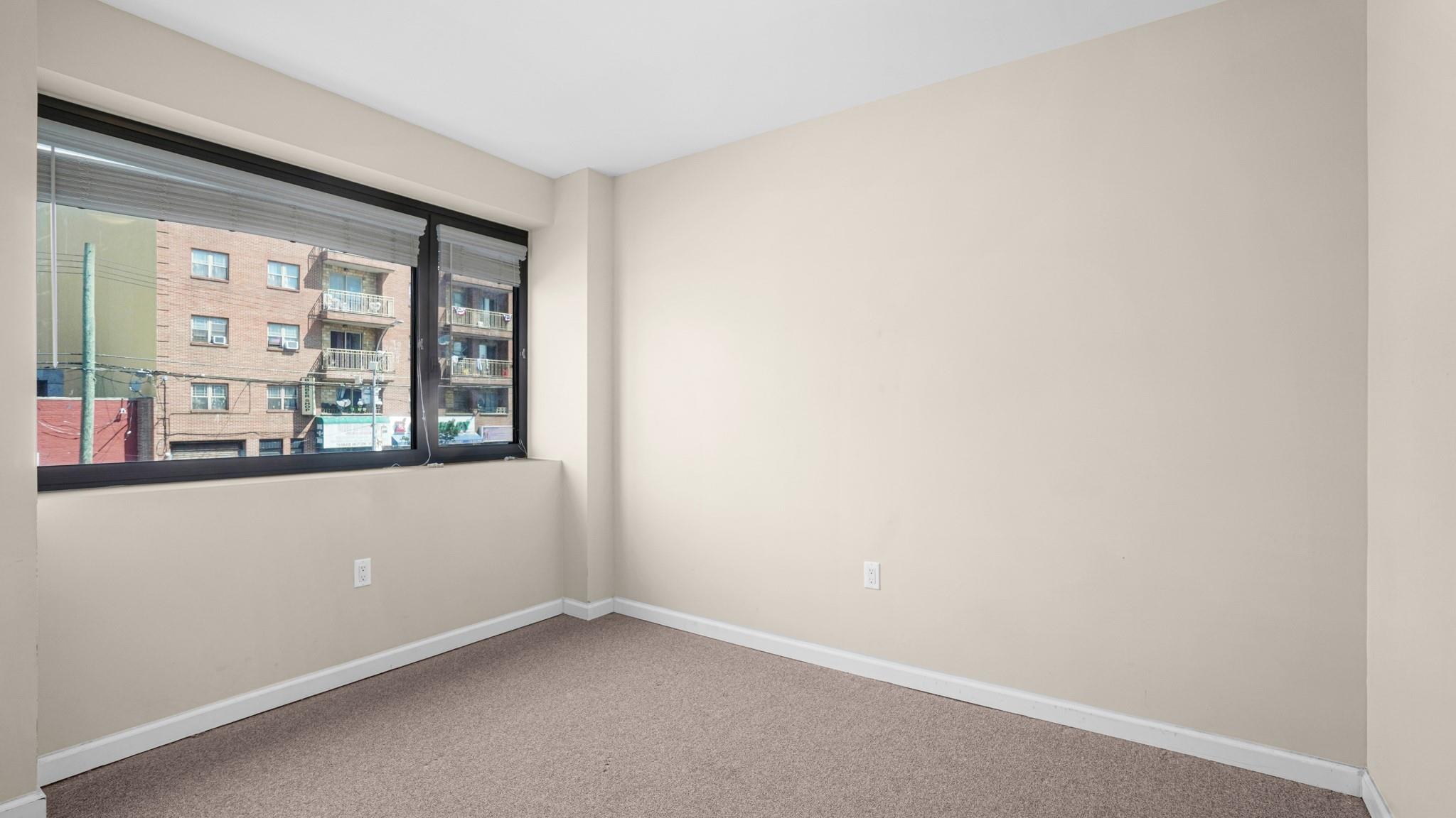 172-18 Jamaica Avenue # 2B, Jamaica, NY 11432