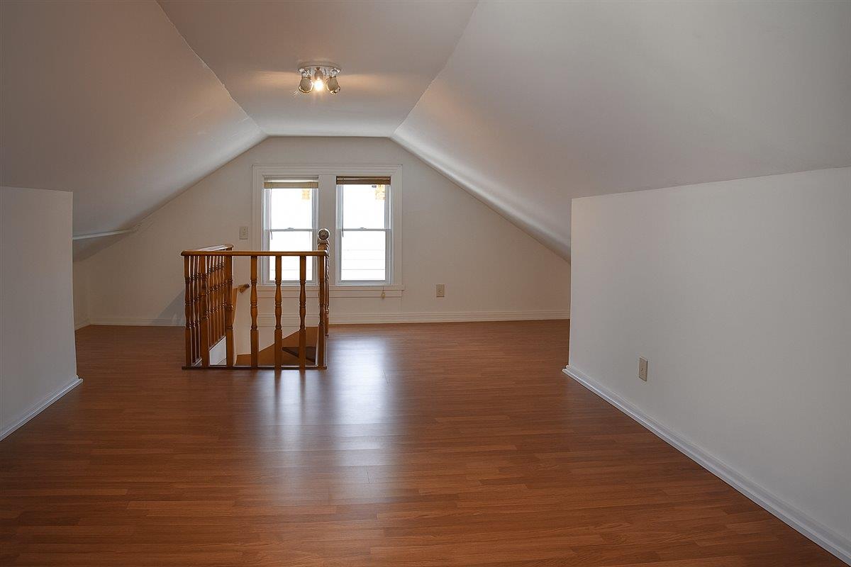 8421 169th Street, Jamaica Hills, NY 11432