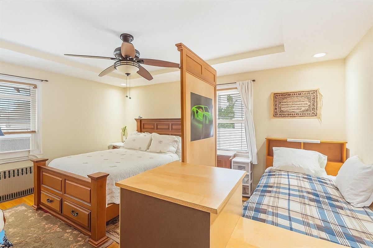 8421 169th Street, Jamaica Hills, NY 11432