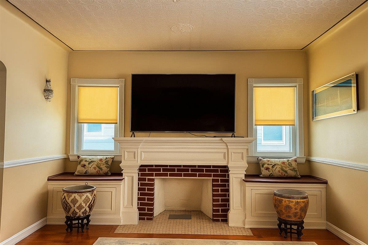 8421 169th Street, Jamaica Hills, NY 11432