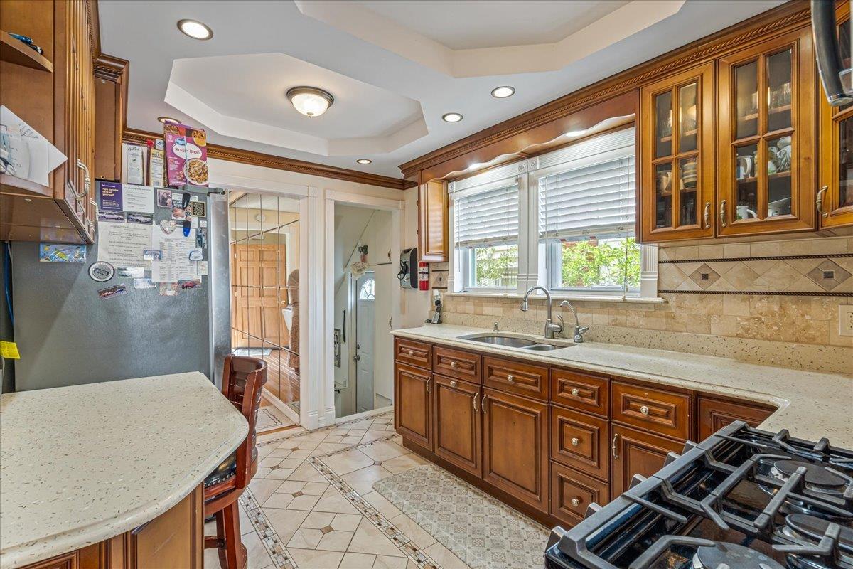 8421 169th Street, Jamaica Hills, NY 11432